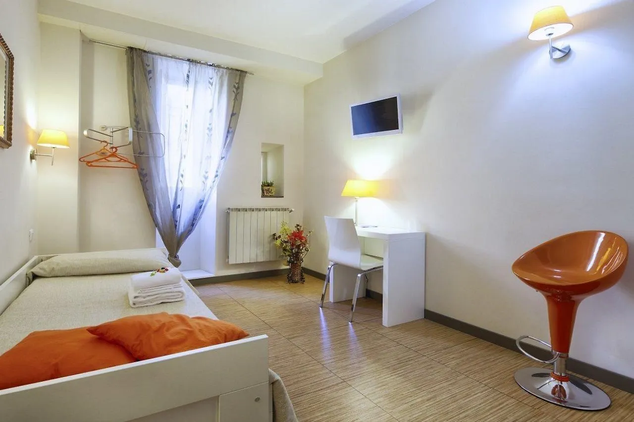 *** Pensionat Colorseum Residenza Hotell Rom Italien