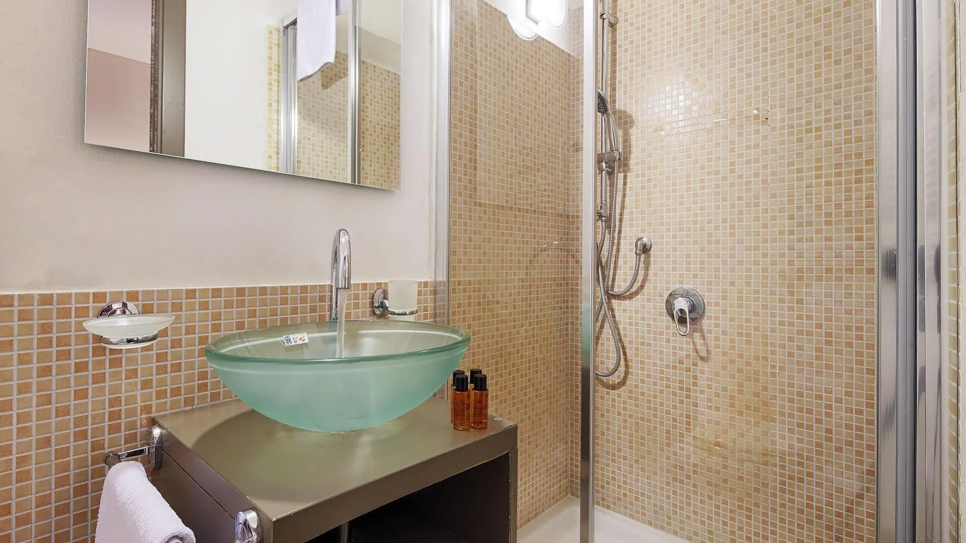 Colorseum Residenza Hotell Rom 3*,  Italien